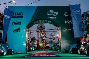 BIB: 5721
                            <button type="button" onclick="openModal(24863444)" class="btn btn-primary btn-sm float-right btn-popup" data-toggle="modal" data-target=".modal-high-quality">
                        <i class="fas fa-shopping-cart"></i> Add to Cart
                    </button>
                                            <button type="button" onclick="isThisMe(24863444, true)" class="btn btn-success btn-sm float-right btn-popup btn-isme hidden" data-toggle="tooltip" data-placement="bottom" title="นี่คือรูปของคุณใช่ไหม คลิกที่นี่เพื่อเอาเข้าอัลบั้ม">
                        <i class="fas fa-plus"></i> Add to album
                    </button>
                    <button type="button" onclick="isThisMe(24863444, false)" class="btn btn-warning btn-sm float-right btn-popup btn-isnotme hidden">
                        <i class="fas fa-ban"></i> Remove from album
                    </button>